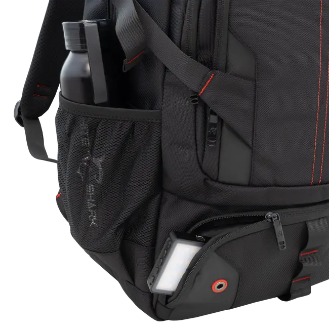 White Shark RUKSAK GBP-012 VOYAGER 20"/ Crni