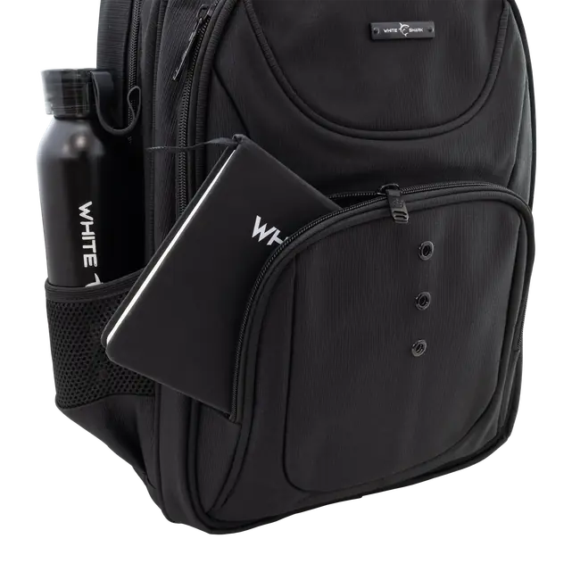 White Shark RUKSAK GBP-014 COMMANDER 18"/ Crni